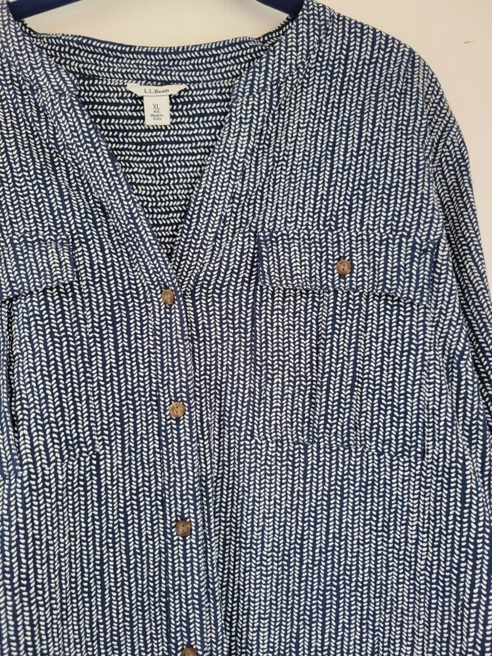 L.L. Bean Organic Cotton Button Front Shirt Navy Print XL Coastal Grandma Beachy - Picture 4 of 10